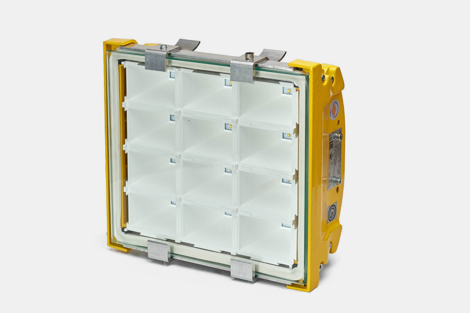 Серия светодиодных промышленных светильников ССП01 «ЛУНА»